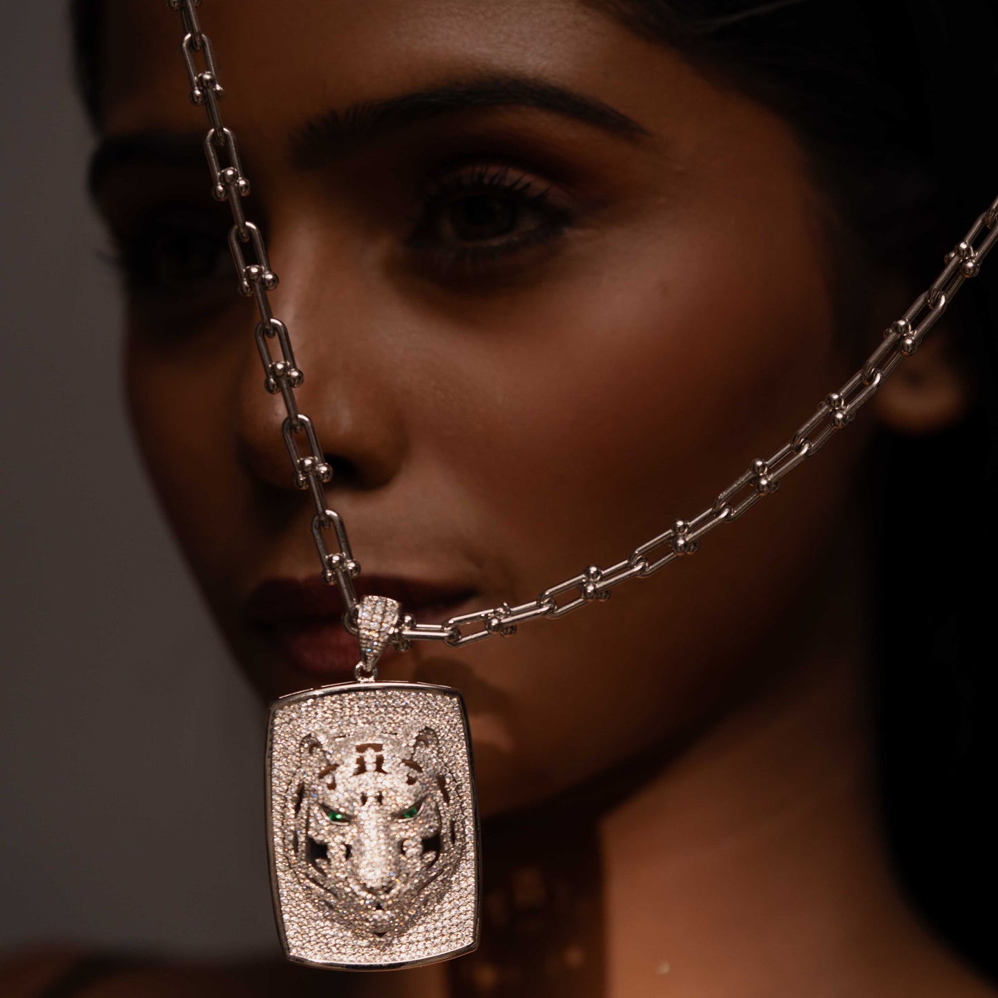 RHODIUM PLATED EXOTIC AMERICAN DIAMOND WORK PENDANT - BIA
