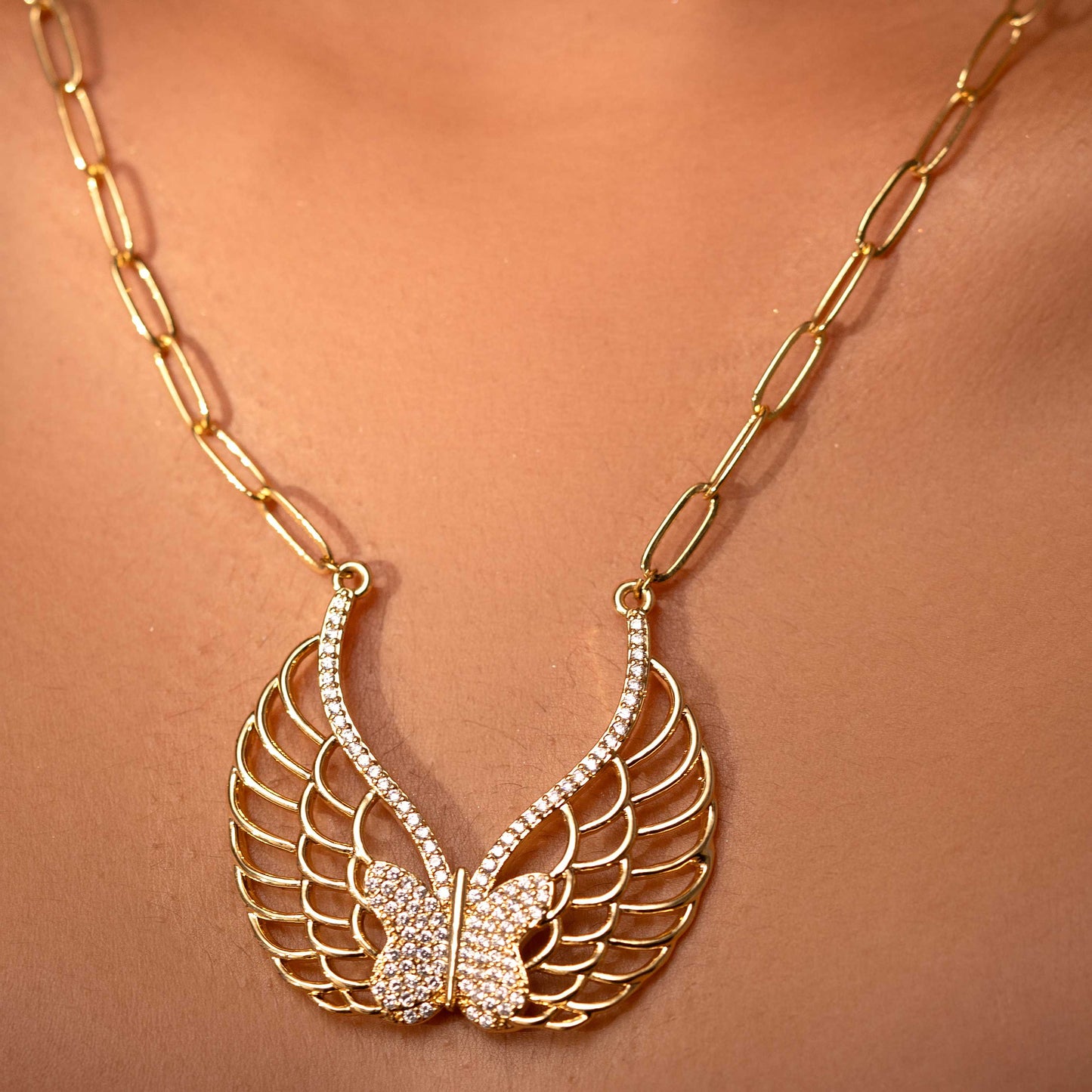 GLORY WINGS PENDANT
