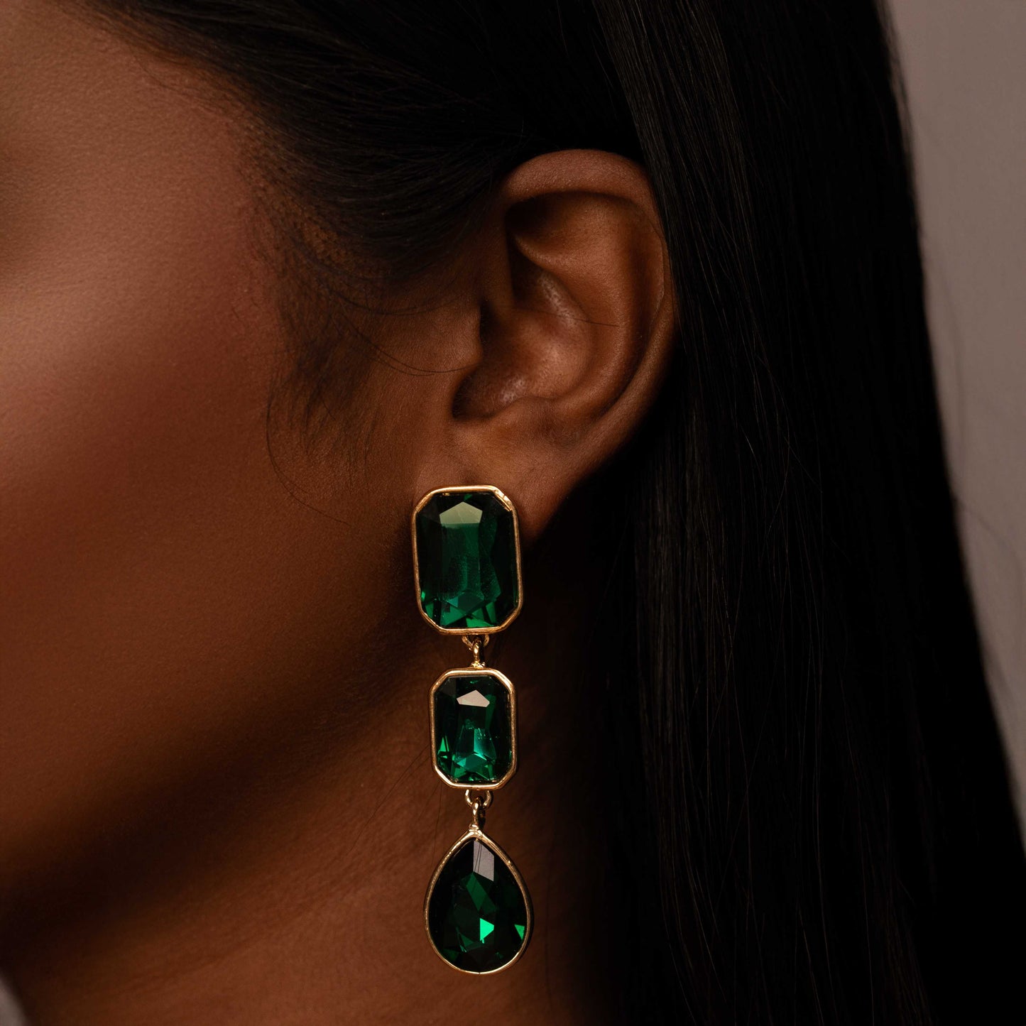18KT GOLD PLATED EMERALD DROP EARRINGS - ANGELICA