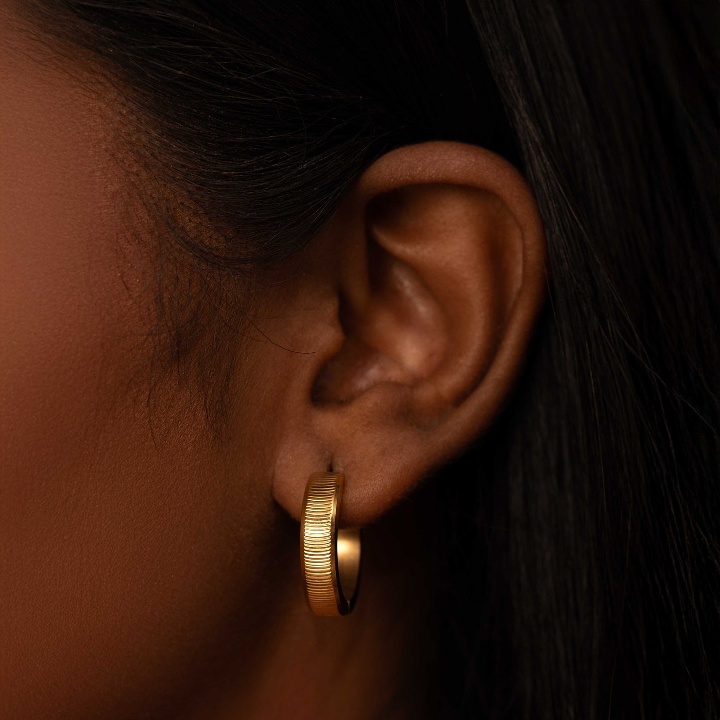 18KT GOLD PLATED TEXTURED WATERPROOF HOOPS EARRINGS - SELENA