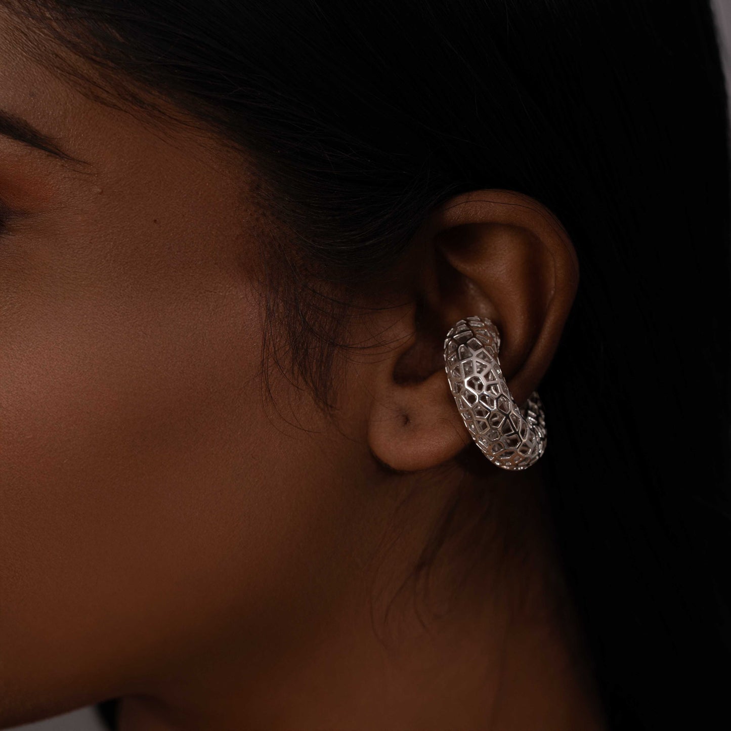 RHODIUM PLATED CHUNKY EARCUFFS - TARA