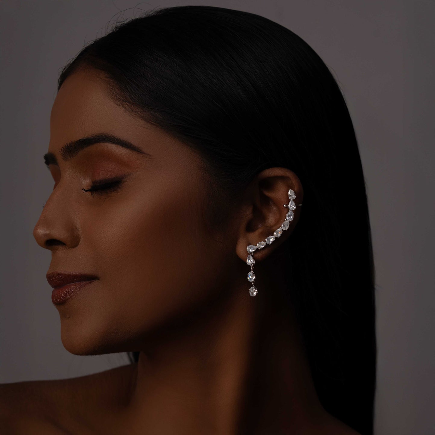 RHODIUM PLATED FULL EARCUFF - WHITE LIES