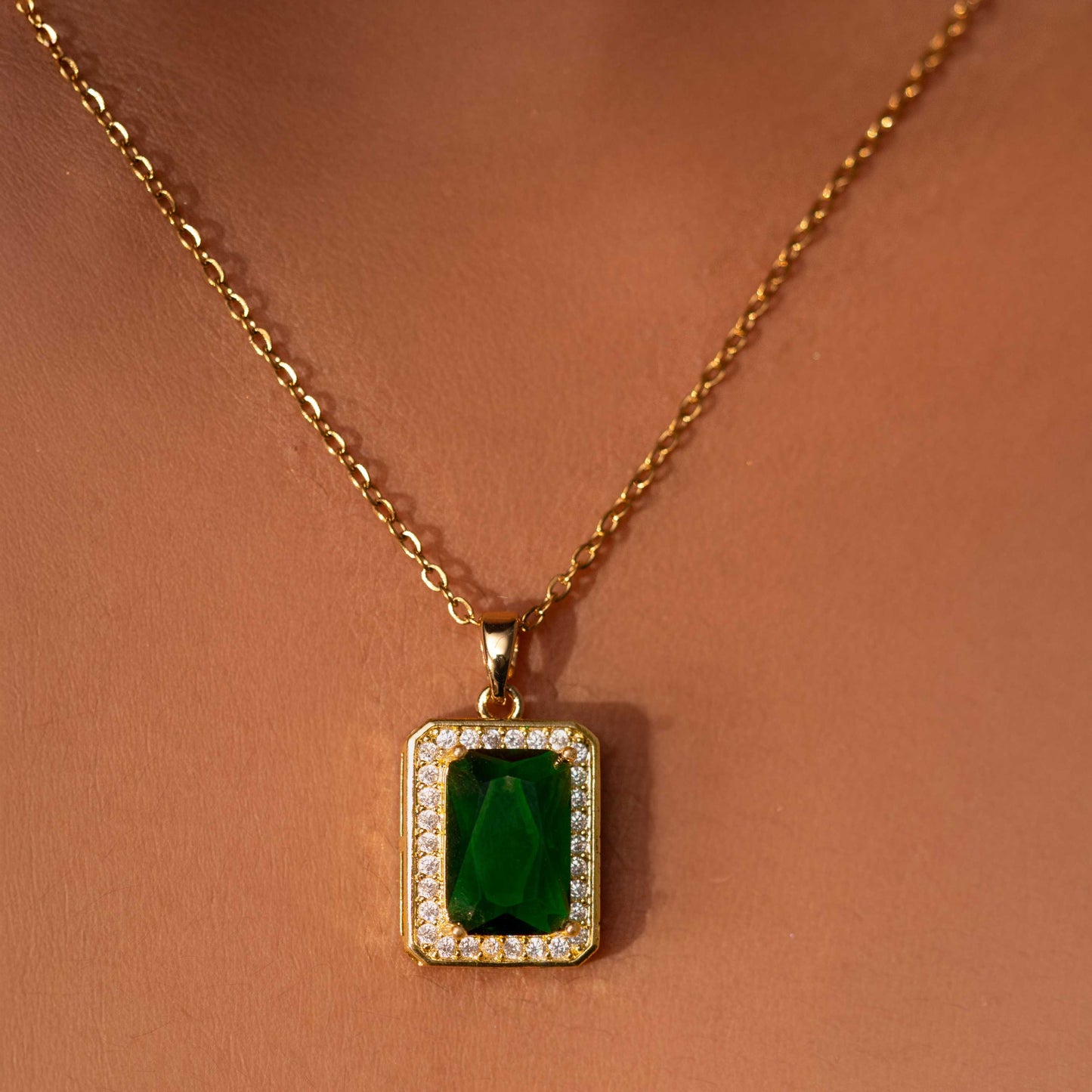 18KT GOLD PLATED EMERALD GREEN STONE WITH AMERICAN DIAMONDS - AFREEN