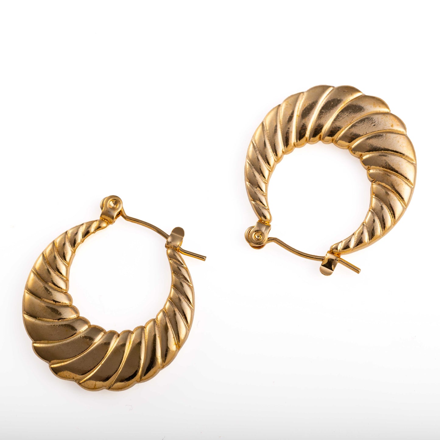18KT GOLD PLATED MINIMAL OFFICE WEAR HOOPS EARRINGS - CORAL