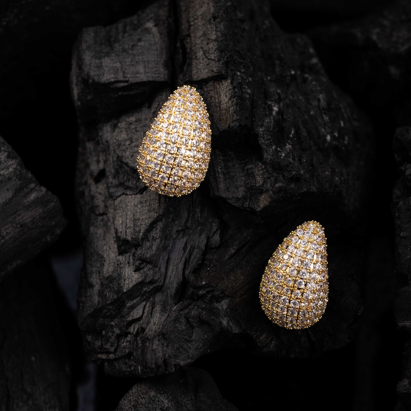 18KT GOLD PLATED VIRAL TEAR DROP ZIRCON STUDDED EARRING - HAILEY