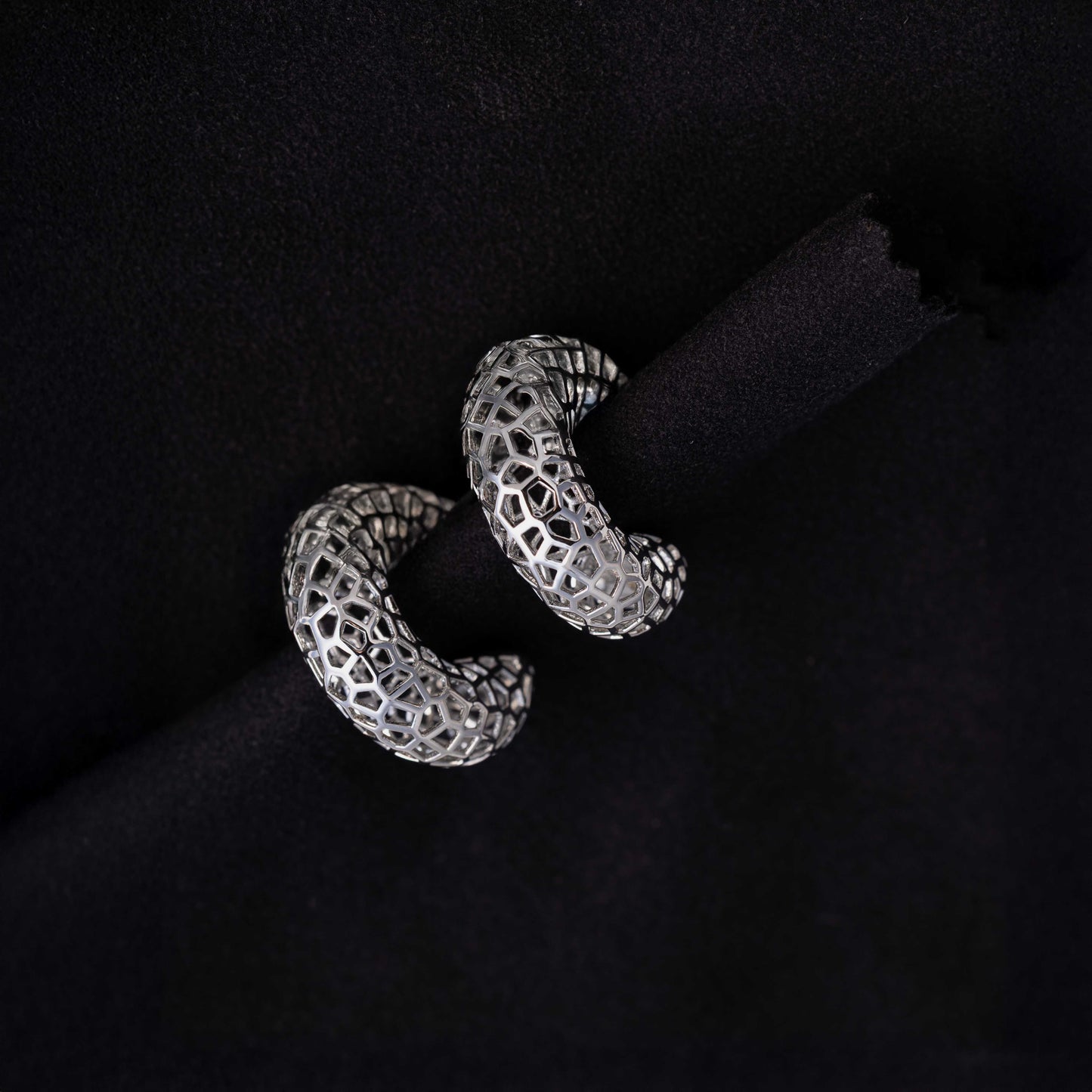 RHODIUM PLATED CHUNKY EARCUFFS - TARA