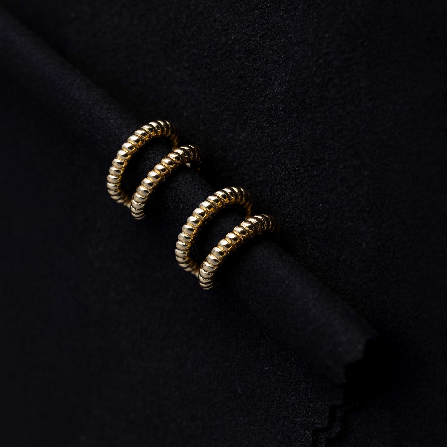 18KT GOLD PLATED VINTAGE DOUBLE LAYER EARRCUFF - TYLA
