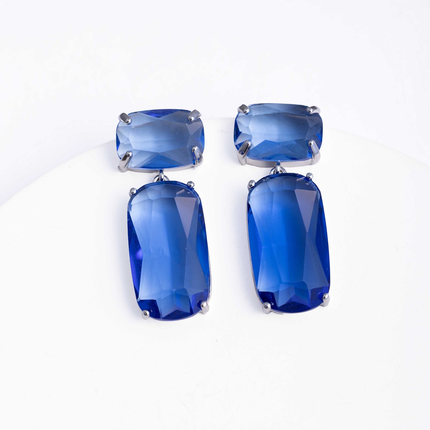 RHODIUM PLATED CRYSTAL DROP EARRING - PHEOBE