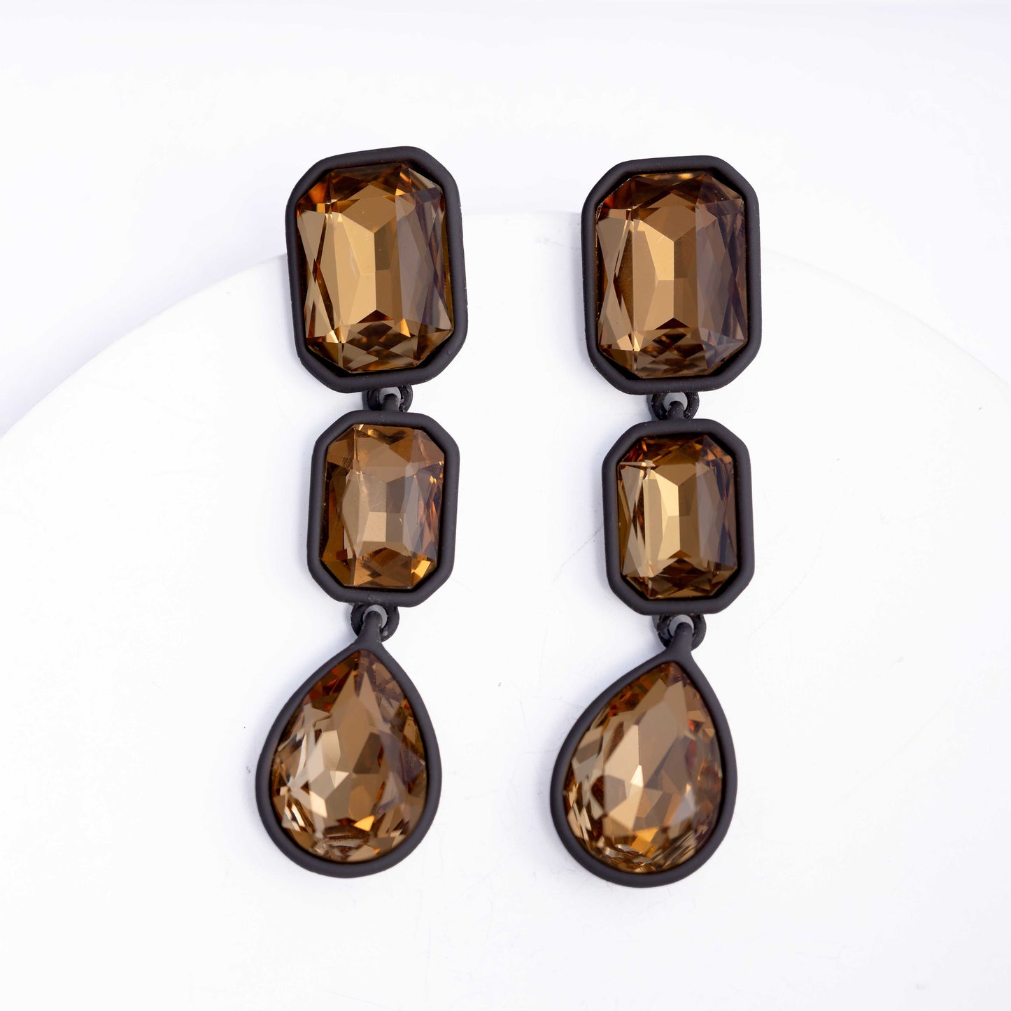 CLAY MOULDED FIRE STONE EARRING - DAENERYS
