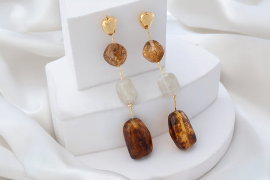 STONE STRING EARRINGS