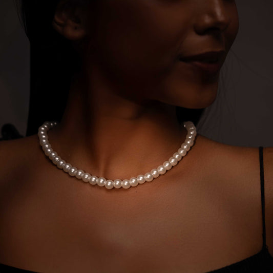 RHODIUM PLAYED ELEGANT SINGLE PEARL CHAIN - MAE