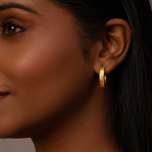 18KT GOLD PLATED TEXTURED WATERPROOF HOOPS EARRINGS - SELENA