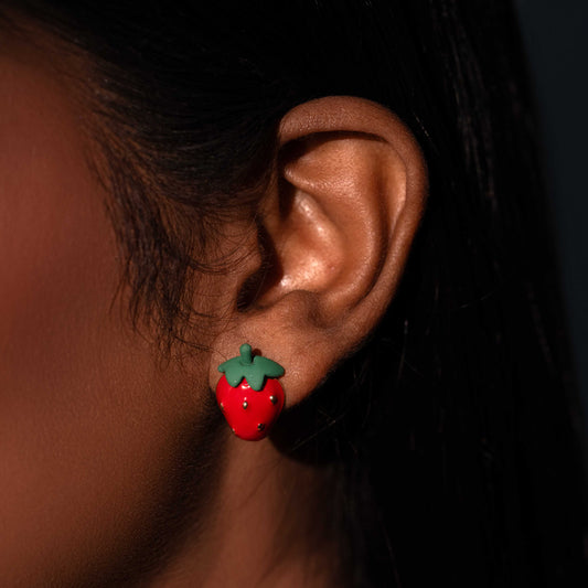 18 KT GOLD PLATED ENAMEL STUDS - STRAWBERRY