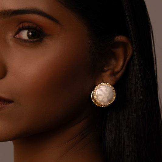 18KT GOLD PLATED DOUBLE SIDED PEARL STUDS - NOOR