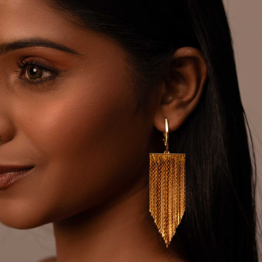 18KT GOLD PLATED SIMPLE TASSLE DESIGNER EARRINGS - AMES