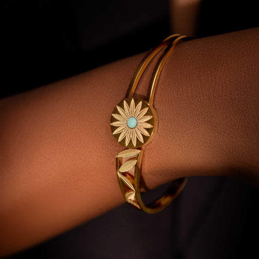 18KT GOLD PLATED TURQUOISE STONE WITH FLOWER DESIGN - RYLEE