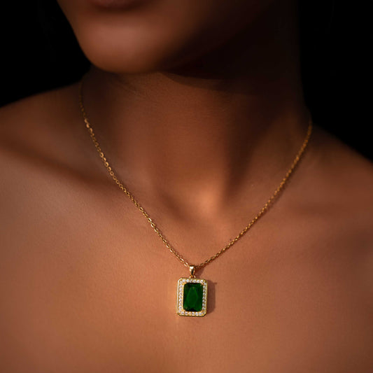 18KT GOLD PLATED EMERALD GREEN STONE WITH AMERICAN DIAMONDS - AFREEN
