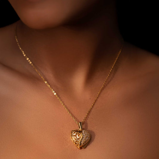 18KT GOLD PLATED OPENABLE HEART WITH MOISSANITE STUDS - TAYLOR