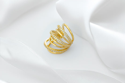 CLASSY CLAW EARCUFF