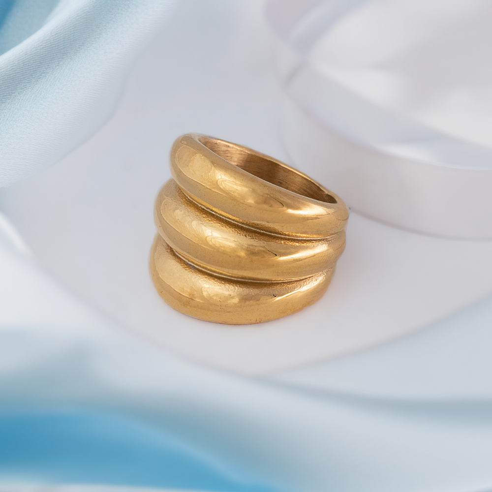 VINATGE BAND RING
