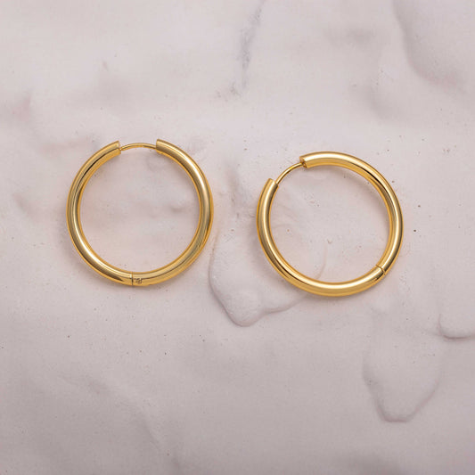 18KT GOLD PLATED BASIC CHUNKY DAILY WEAR HOOPS EARRINGS (LARGE)