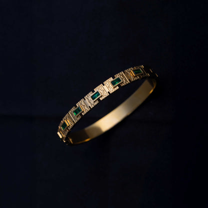 18KT GOLD PLATED VINTAGE EMERALD GREEN CUFF BRACELET - TESSA